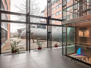 Pronájem kanceláře, Praha - Chodov, Líbalova, 107 m2