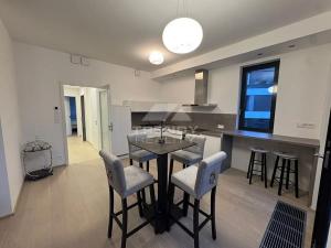 Pronájem bytu 2+kk, Praha - Veleslavín, Na dračkách, 60 m2