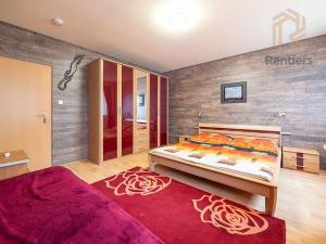 Prodej bytu 2+kk, Praha - Prosek, Vysočanská, 67 m2