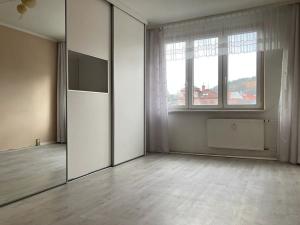 Pronájem bytu 2+1, Kadaň, 1. máje, 63 m2