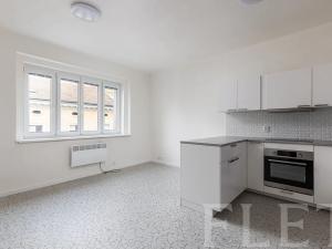 Pronájem bytu 2+kk, Praha - Libeň, Novákových, 40 m2