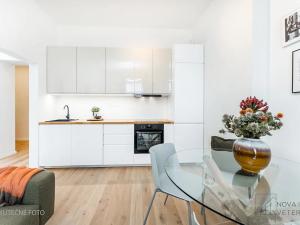 Prodej bytu 2+kk, Praha - Nusle, U křížku, 50 m2