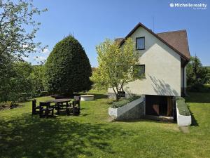 Prodej rodinného domu, Hlásná Třebaň, Trubská, 230 m2