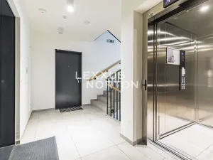 Prodej bytu 1+kk, Praha - Žižkov, Krásova, 36 m2