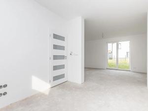 Prodej rodinného domu, Milovice, Modřínová, 122 m2