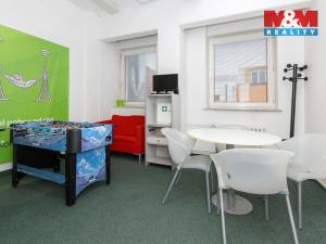 Pronájem kanceláře, Pardubice - Zelené Předměstí, 331 m2