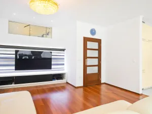 Prodej rodinného domu, Praha - Březiněves, 250 m2