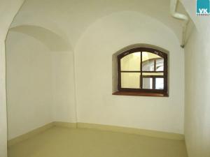 Pronájem obchodního prostoru, Litomyšl, Smetanovo náměstí, 25 m2