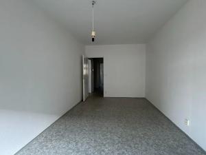 Pronájem bytu 2+1, Praha - Černý Most, Maňákova, 77 m2