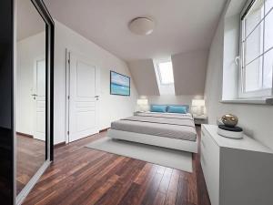 Prodej rodinného domu, Praha, U Markéty, 176 m2