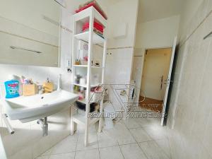 Prodej bytu 2+kk, Praha - Vršovice, Kišiněvská, 48 m2