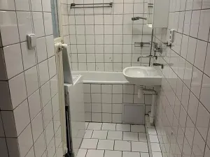 Pronájem bytu 1+kk, Praha - Michle, Nuselská, 32 m2