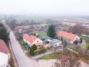 Prodej podílu pozemku, Třebíz, 161602 m2