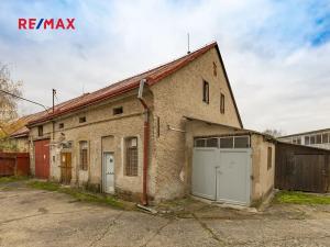 Prodej komerční nemovitosti, Dašice, náměstí T. G. Masaryka, 2490 m2