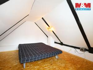 Prodej zahrady, Karlovy Vary - Doubí, 410 m2