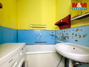 Prodej bytu 3+1, Cheb, Na Hradčanech, 64 m2