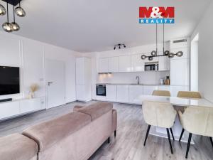 Pronájem bytu 2+kk, Plzeň - Jižní Předměstí, Měděná, 90 m2