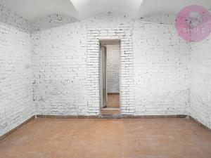 Pronájem kanceláře, Ostrava, Hladnovská, 250 m2