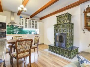 Prodej rodinného domu, Křivoklát, 190 m2