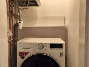 Pronájem bytu 2+kk, Praha - Michle, Na nivách, 44 m2