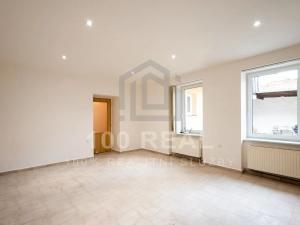 Pronájem bytu 2+kk, Nechanice, Husovo nám., 61 m2