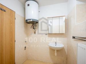 Pronájem bytu 2+kk, Nechanice, Husovo nám., 61 m2