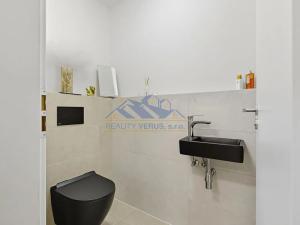 Pronájem bytu 3+kk, Beroun, U Židovského hřbitova, 77 m2