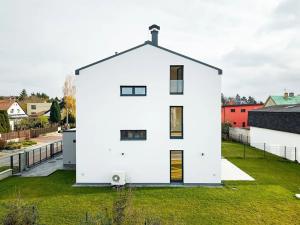 Prodej rodinného domu, Praha - Horní Počernice, Bříšťanská, 218 m2