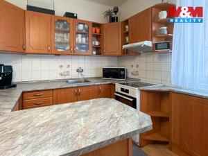 Prodej bytu 2+1, Žatec, Purkyněho, 54 m2