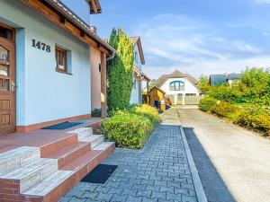 Pronájem rodinného domu, Mnichovo Hradiště, Lomená, 236 m2