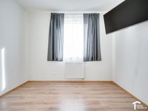 Pronájem bytu 3+kk, Pardubice - Pardubičky, Východní, 65 m2