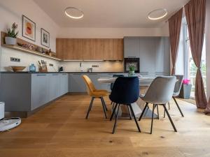 Prodej bytu 3+1, Žacléř, J. A. Komenského, 128 m2