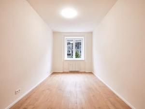 Prodej bytu 2+kk, Praha - Vysočany, Mlékárenská, 56 m2