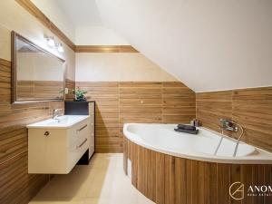 Prodej rodinného domu, Trhová Kamenice, 195 m2