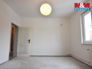 Pronájem bytu 2+1, Mladá Boleslav - Mladá Boleslav III, Laurinova, 55 m2