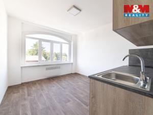 Pronájem bytu 1+1, Sokolov, Nádražní, 40 m2