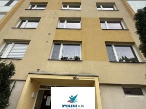 Pronájem bytu 2+1, Krupka, Karla Čapka, 62 m2