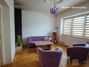 Prodej rodinného domu, Krmelín, 268 m2