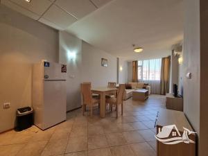 Prodej bytu 2+kk, Nesebar, Bulharsko, 63 m2