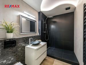 Pronájem bytu 2+kk, Praha - Vysočany, Pod Harfou, 55 m2