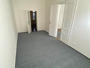 Pronájem bytu 2+1, Brno, Ptašínského, 78 m2