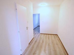 Prodej bytu 2+kk, Praha - Střížkov, Roudnická, 56 m2