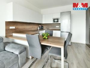 Prodej bytu 2+kk, Praha - Dolní Měcholupy, Františka Jansy, 58 m2