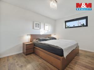 Prodej rodinného domu, Loukovec, 213 m2