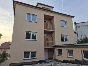 Prodej bytu 2+1, Uherský Brod, Ant. Dvořáka, 65 m2