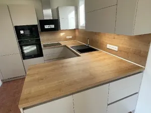 Pronájem rodinného domu, Pardubice, 28. října, 262 m2