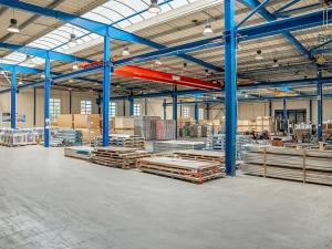 Pronájem výrobních prostor, Hrušky, Na aleji, 6941 m2