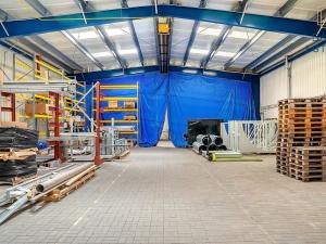 Pronájem výrobních prostor, Hrušky, Na aleji, 6941 m2