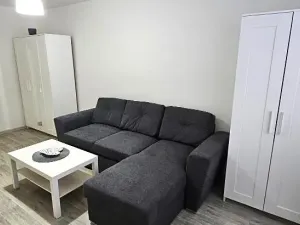 Pronájem bytu 1+1, Luštěnice, 34 m2