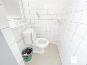 Pronájem výrobních prostor, Neratovice, Na Výsluní, 140 m2